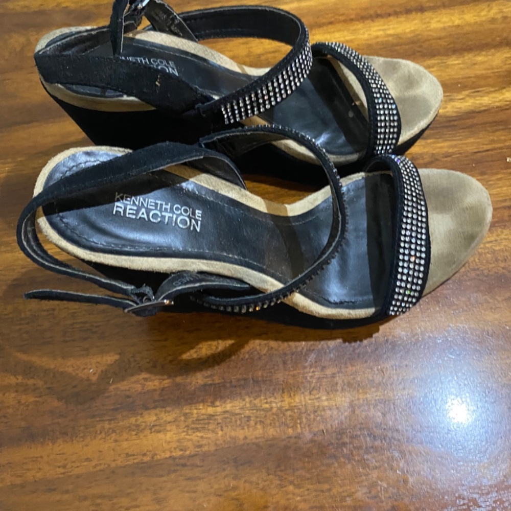 Sandals - Picture 5 of 5